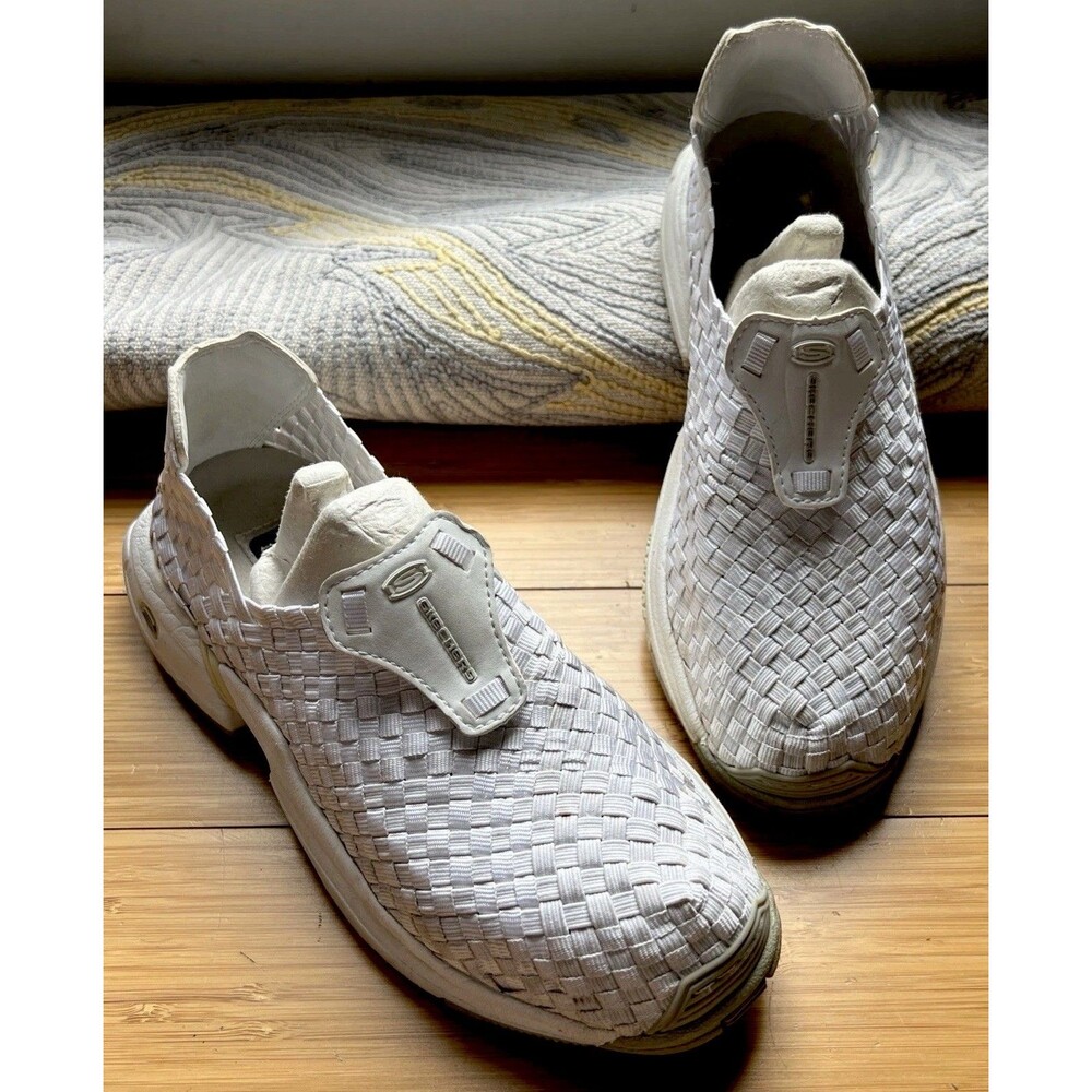 SKECHERS Sport Women's Sz 8.5 White Slip On Elastic Weaved Sneakers Shoes